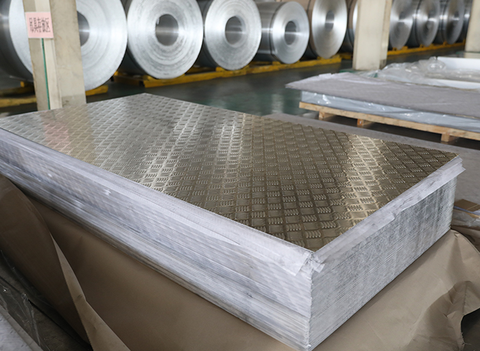 铝及铝合金大五筋花(huā)纹板.jpg
